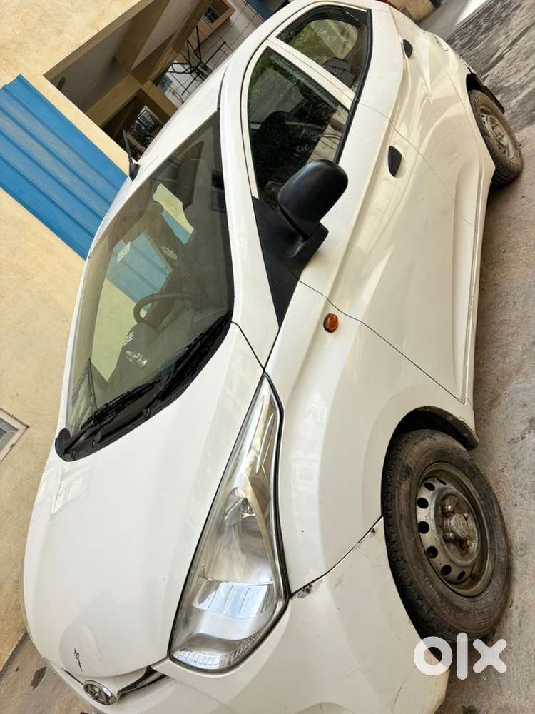 Hyundai Eon Petrol 2013 Era +