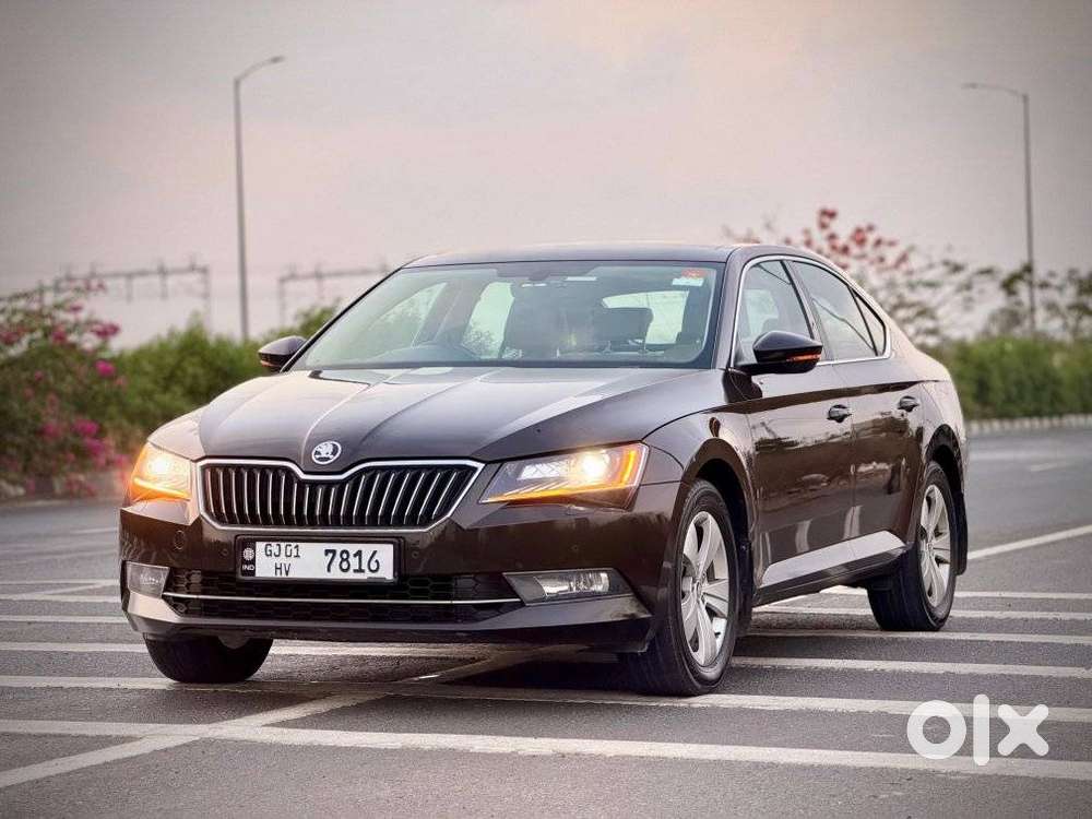 Skoda Superb Style 2.0 Tdi At, 2018, Diesel