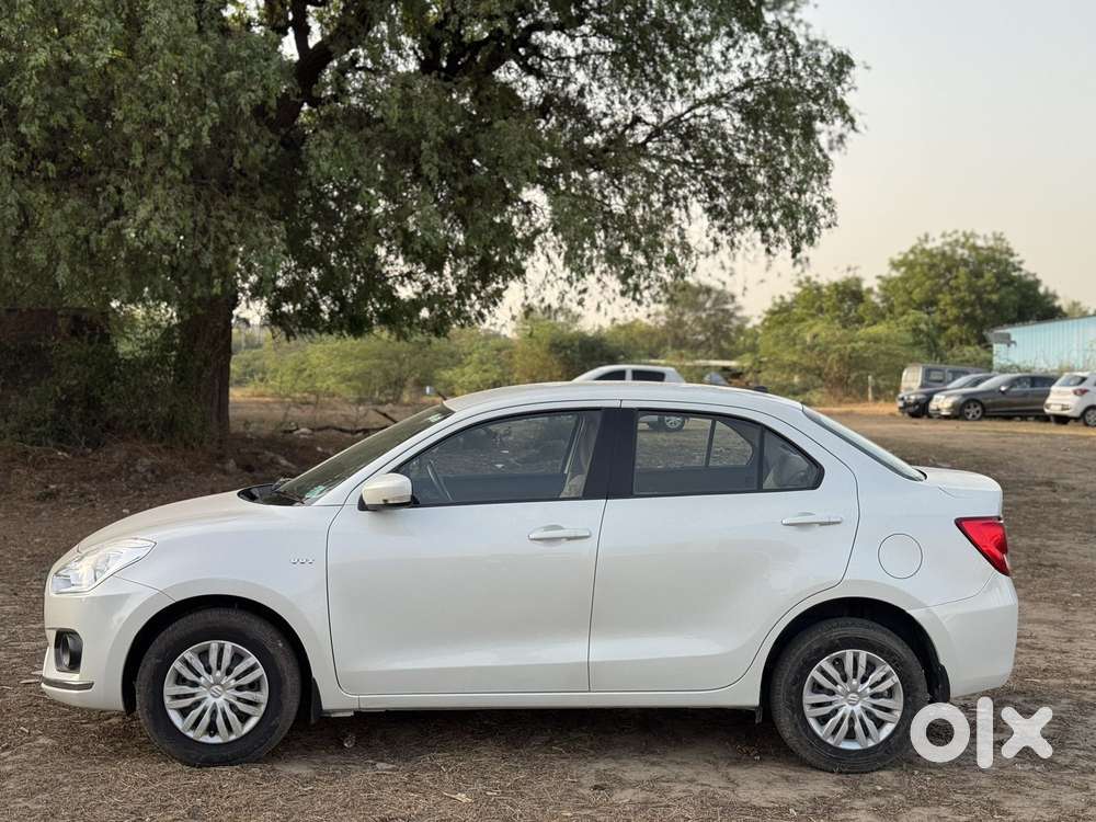 Maruti Suzuki Swift Dzire 1.2 Vxi Bsiv, 2017, Petrol