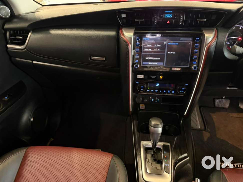 Toyota Fortuner Legender 4x2 At 2.8, 2024, Diesel