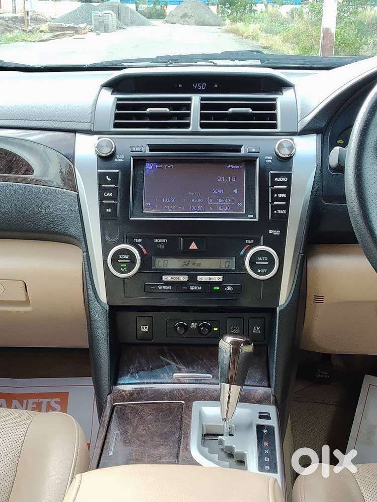 Toyota Camry Hybrid, 2015, Petrol
