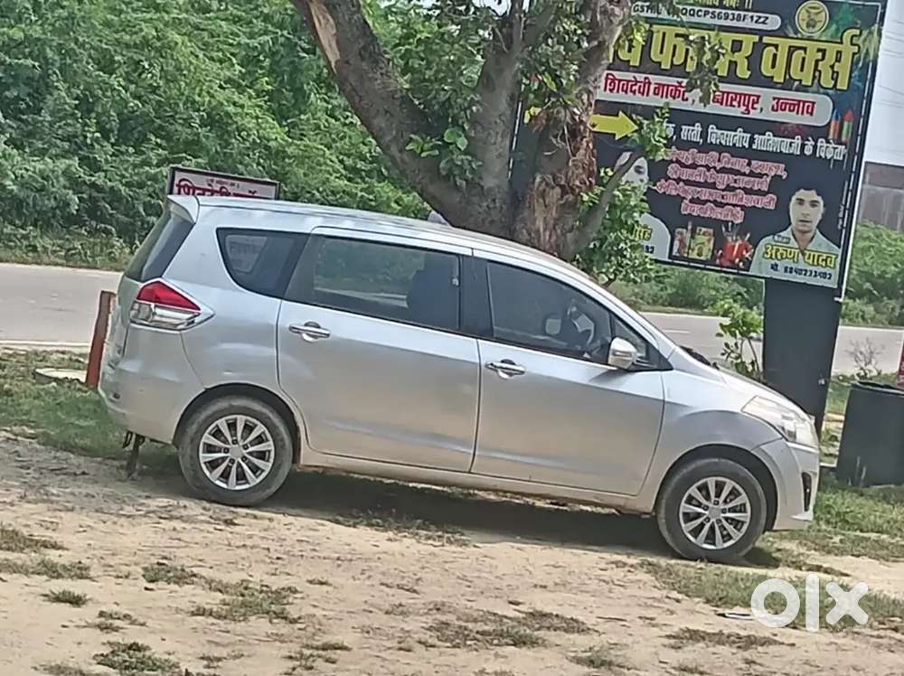 Maruti Ertiga Lxi 2010