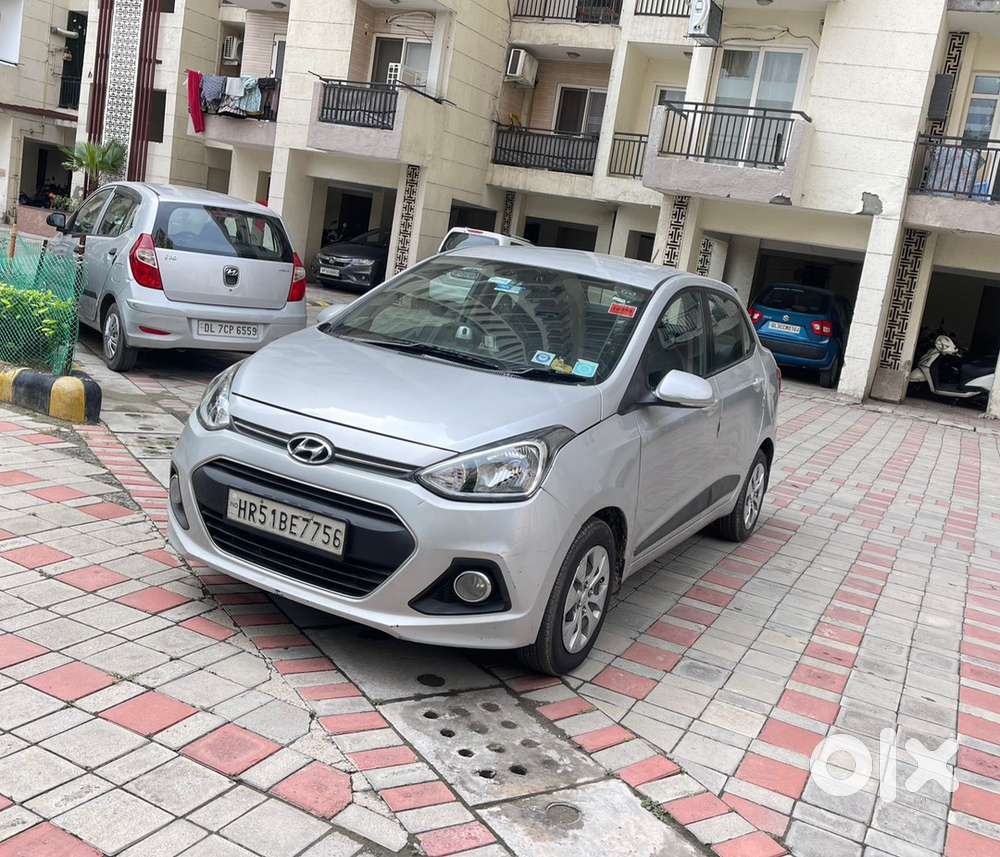Hyundai Xcent 2015 Petrol 70000 Km Driven