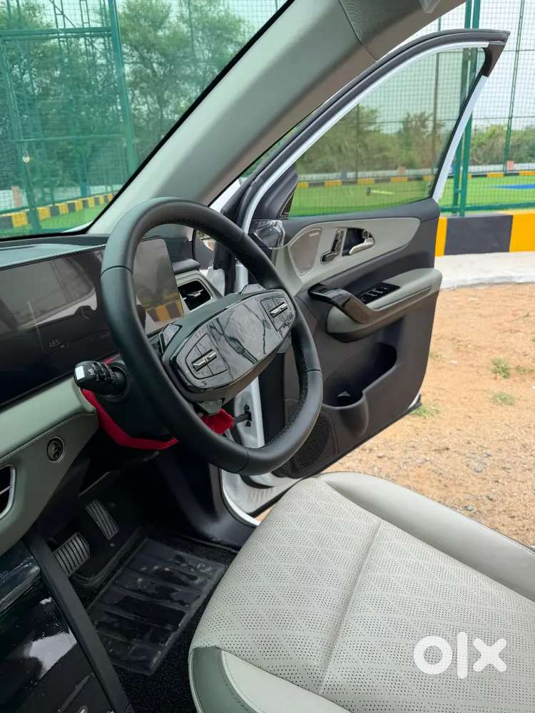 Mahindra Xev 9s 2026 Electric 10000 Km Driven