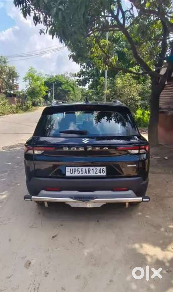 Maruti Suzuki Brezza 2024 Petrol Well Maintained