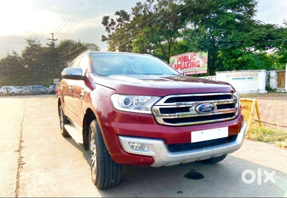 2016 Ford Endeavour 3.2 Titanium Plus 4x4 At | 1st Owner | New Tyres