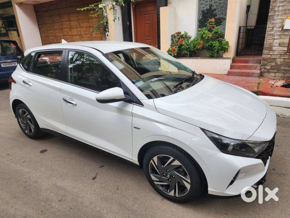 Hyundai New I20 1.2 Asta Ivt, 2020, Petrol