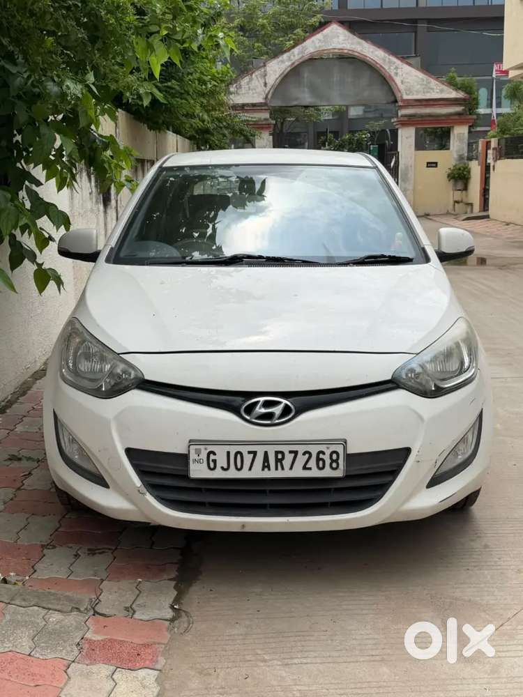 Hyundai I20 Sportz (well Maintained & Company Record)