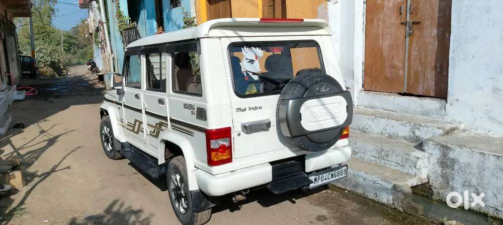Mahindra Bolero Neo 2015