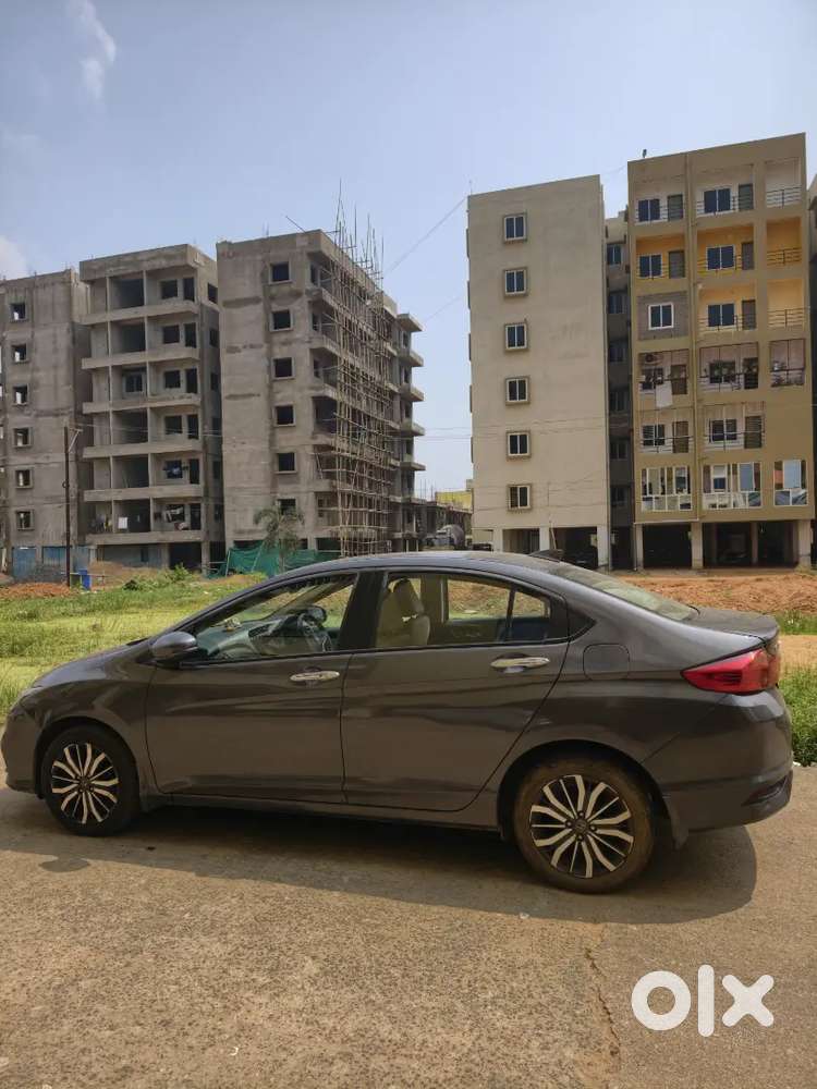 Honda City Petrol Manual 2018 Variant