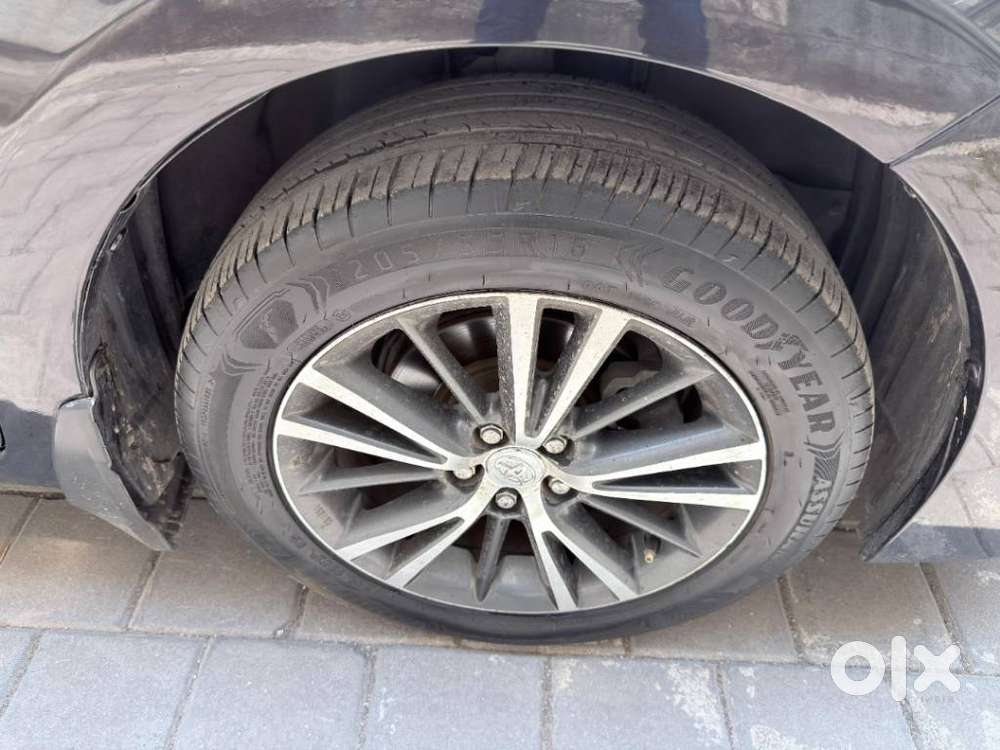 Toyota Corolla Altis 2013-2017 Vl At, 2017, Petrol