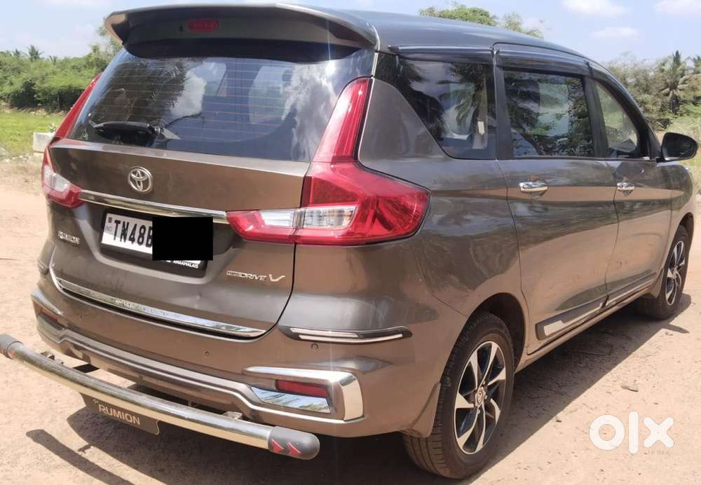 Toyota Rumion V Mt, 2025, Petrol