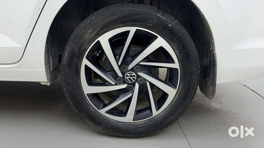 Volkswagen Virtus 1.0 Topline Tsi At, 2022, Petrol