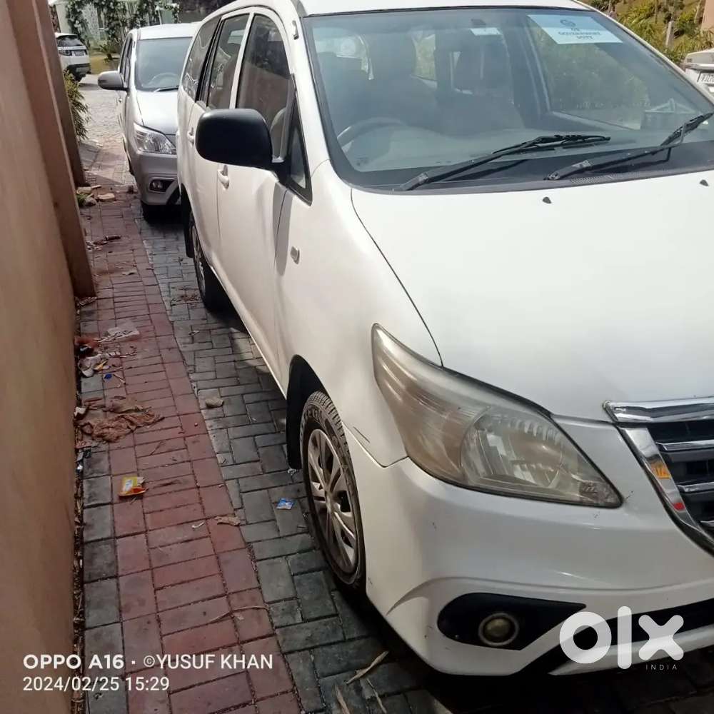 Toyota Innova 2011 Diesel Well Maintained