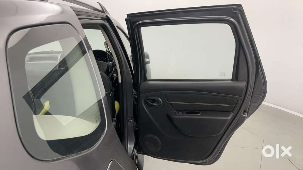 Renault Duster 110ps Sandstorm Edition Diesel, 2017, Diesel