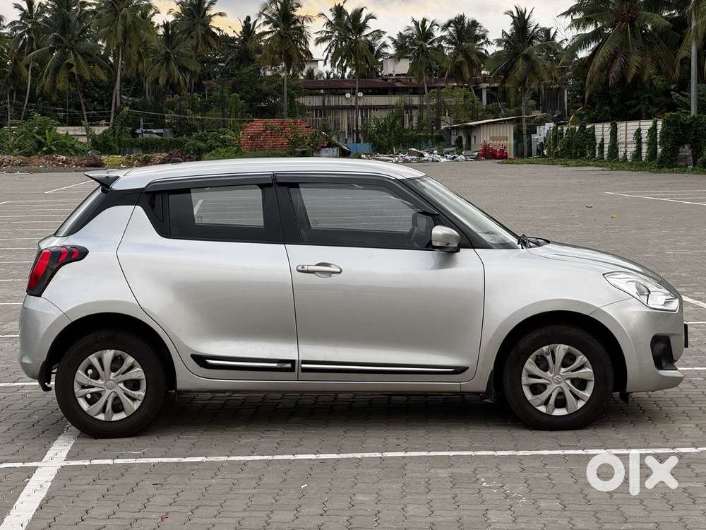 Maruti Suzuki Swift Vvt Vxi, 2021, Petrol