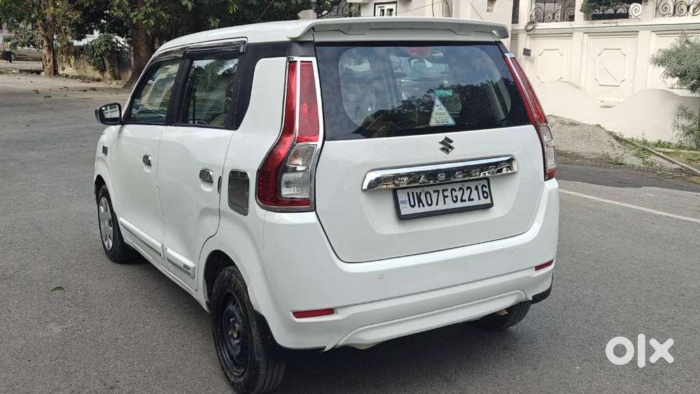 Maruti Suzuki Wagon R Zxi, 2022, Petrol