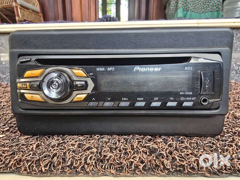 Pioneer Car stereo set