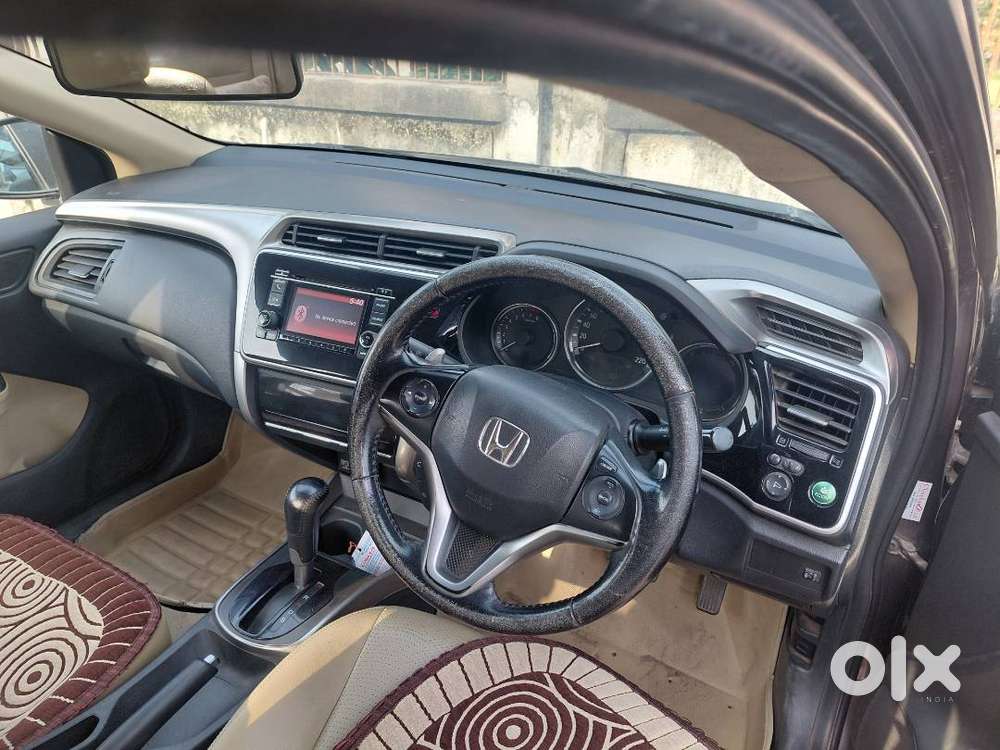 Honda City 1.5vxcvt(i Vtec)sunroof 2015