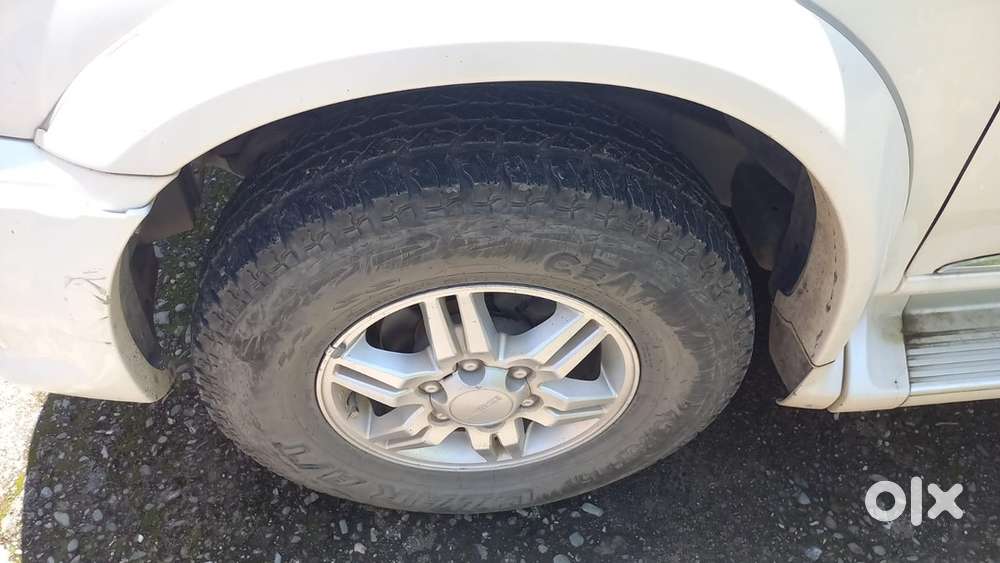 Isuzu Mu7 Diesel At 2017 Good Condition