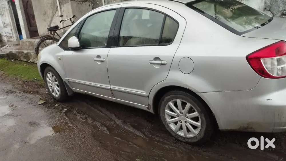 Maruti Suzuki Sx4 2010