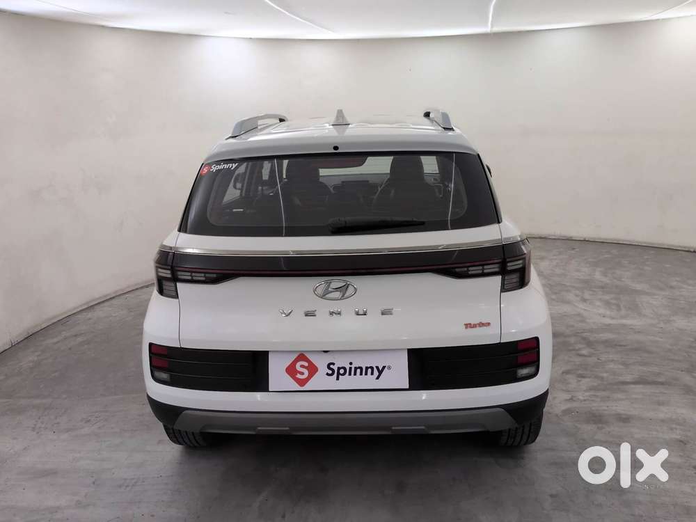 Hyundai Venue 1.0 S (o) Turbo Dct, 2024, Petrol