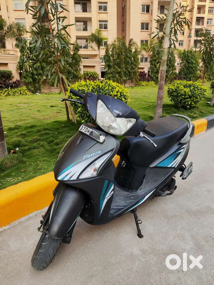 Hero Pleasure 2018 Petrol - Scooters in Mandapaka Rural, Tanuku ...