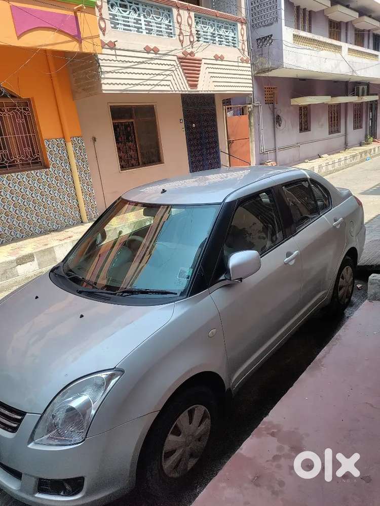 Maruti Suzuki Dzire 2011 Petrol 71000 Km Driven
