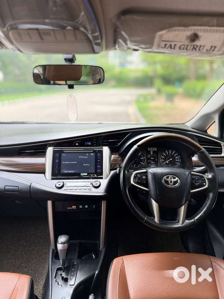 Toyota Innova Crysta 2.8 Z, 2016, Diesel