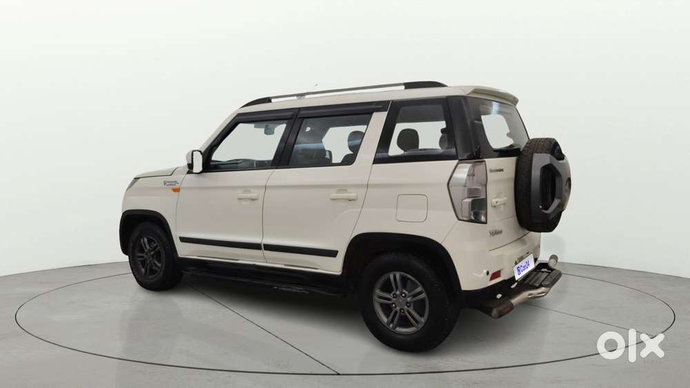 Mahindra Tuv 300 T10, 2019, Diesel