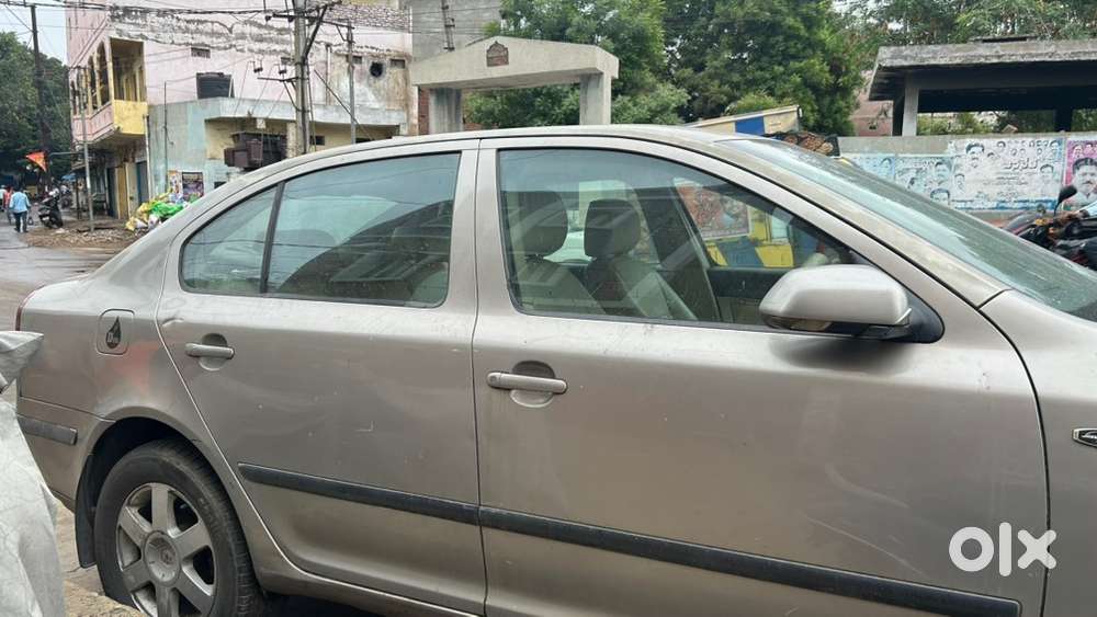 Skoda Laura Diesel 235000 Km Driven