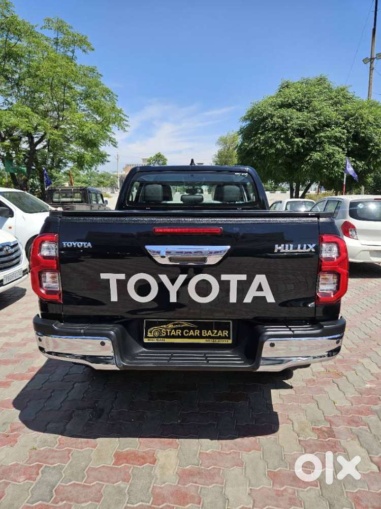 Toyota Hilux Black Edition Diesel Turbo Automatic, 2025, Diesel