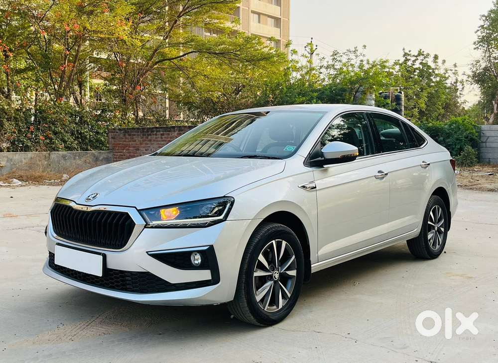Skoda Slavia 1.0 Tsi Style At, 2024, Petrol