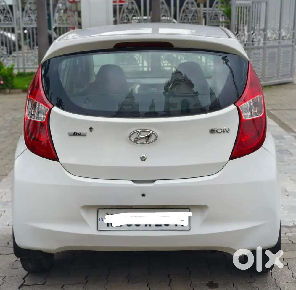 2016 Eon Era + In Good Condition
