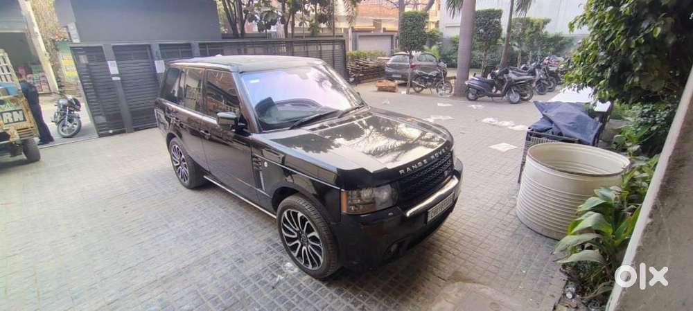 Land Rover  Black Color Excellent Condition