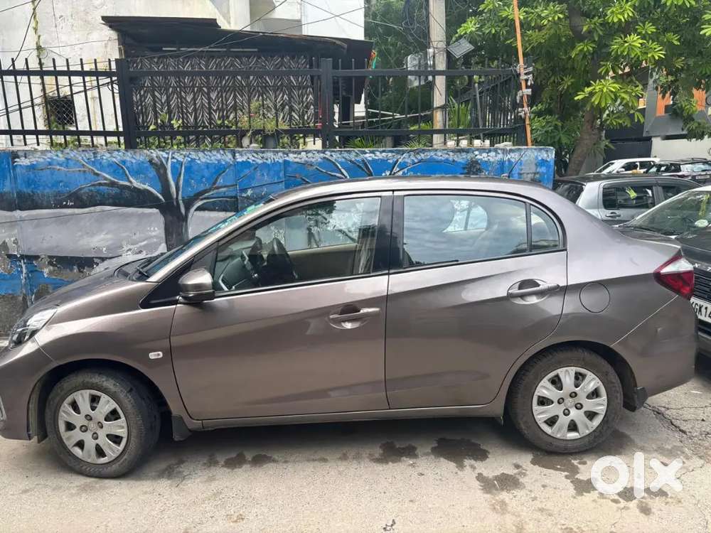 Honda Amaze 2017 Petrol 105000 Km Driven