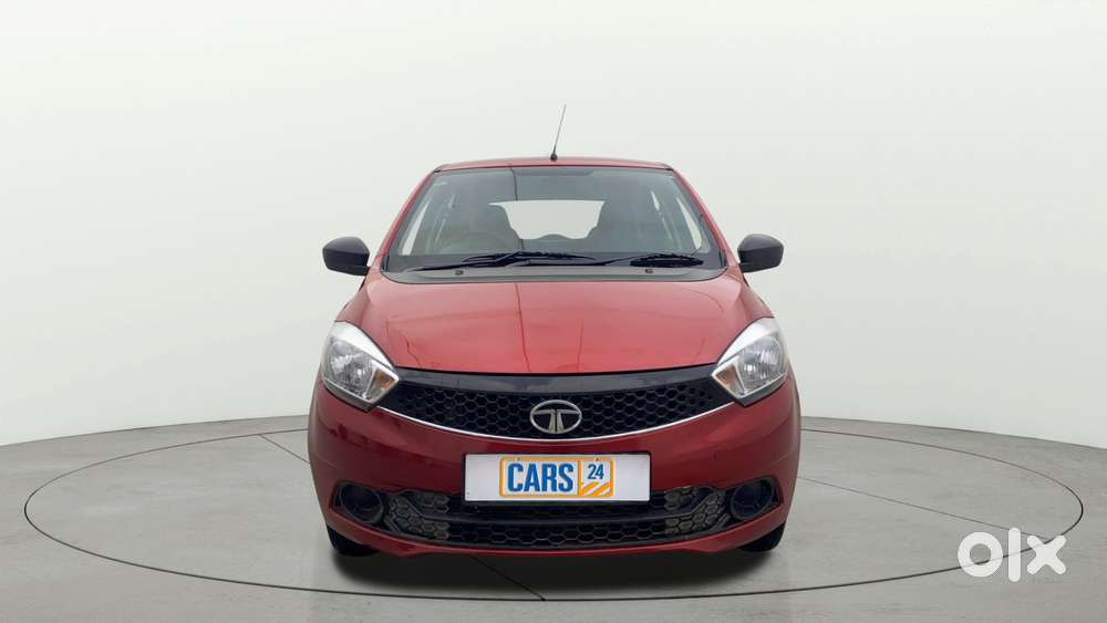 Tata Tiago Xe, 2016, Petrol
