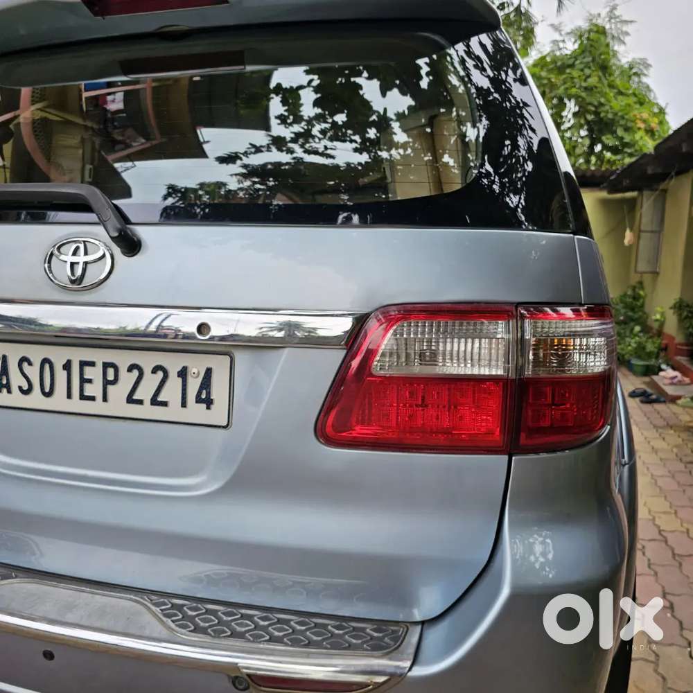 Toyota Fortuner 2009 Diesel Manual