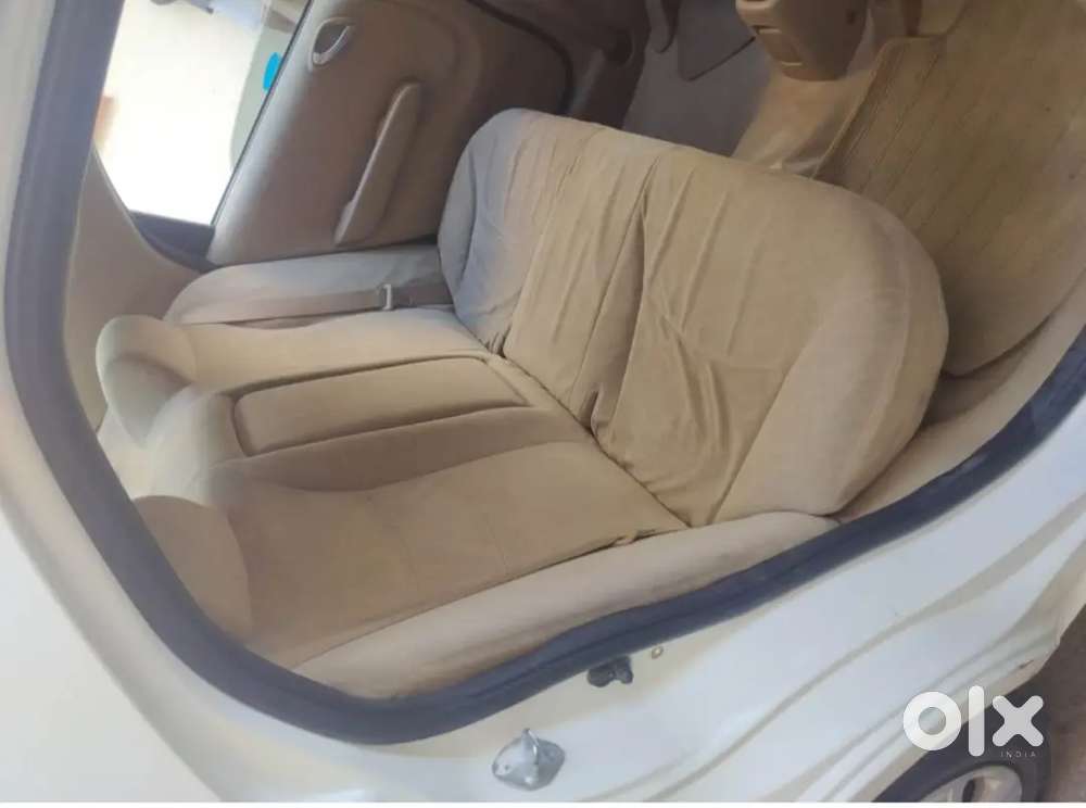 Honda City Zx 2006 Petrol Well Maintained