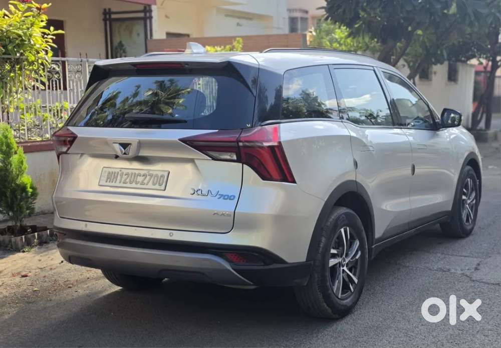 Mahindra Xuv700 2.0 Ax 5 Petrol At Str, 2022, Petrol
