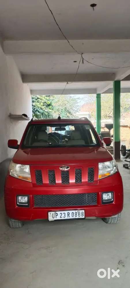 Mahindra Tuv 300 2016 Diesel 130000 Km Driven
