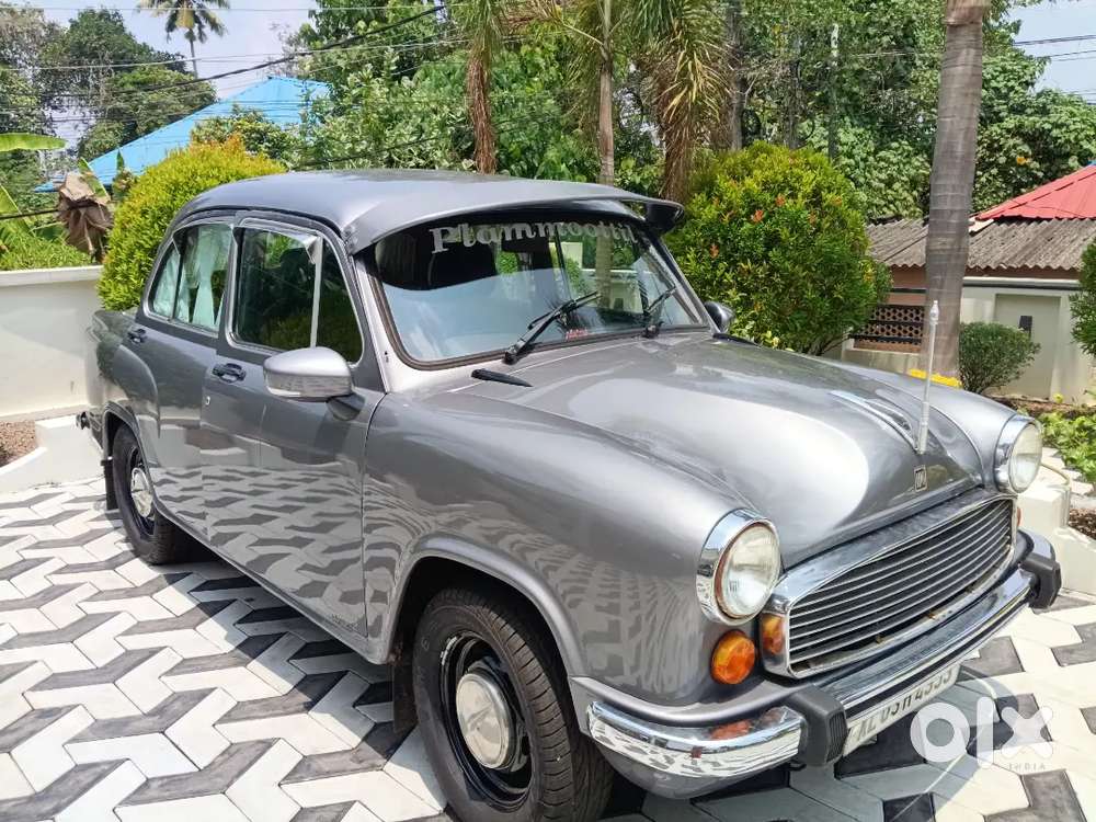 Ambassador Ambassador 2003 Diesel 75000 Km Driven