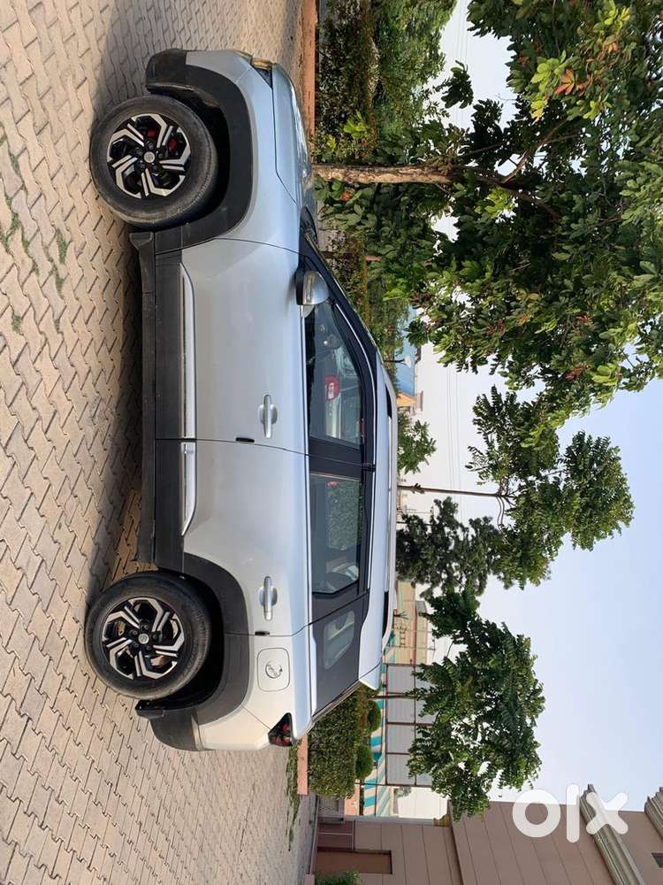 Breza Hybrid 2022 Model Vxi 1st Owner