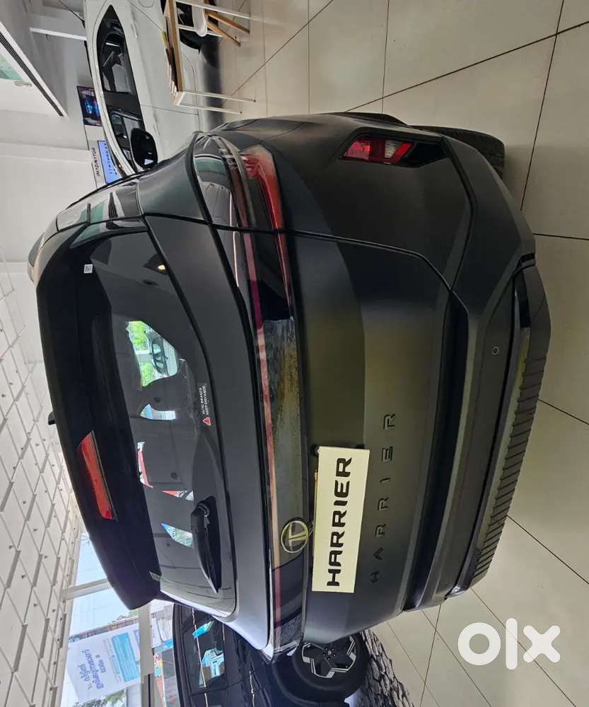 Tata Harrier Fearless 2025 Diesel Automatic