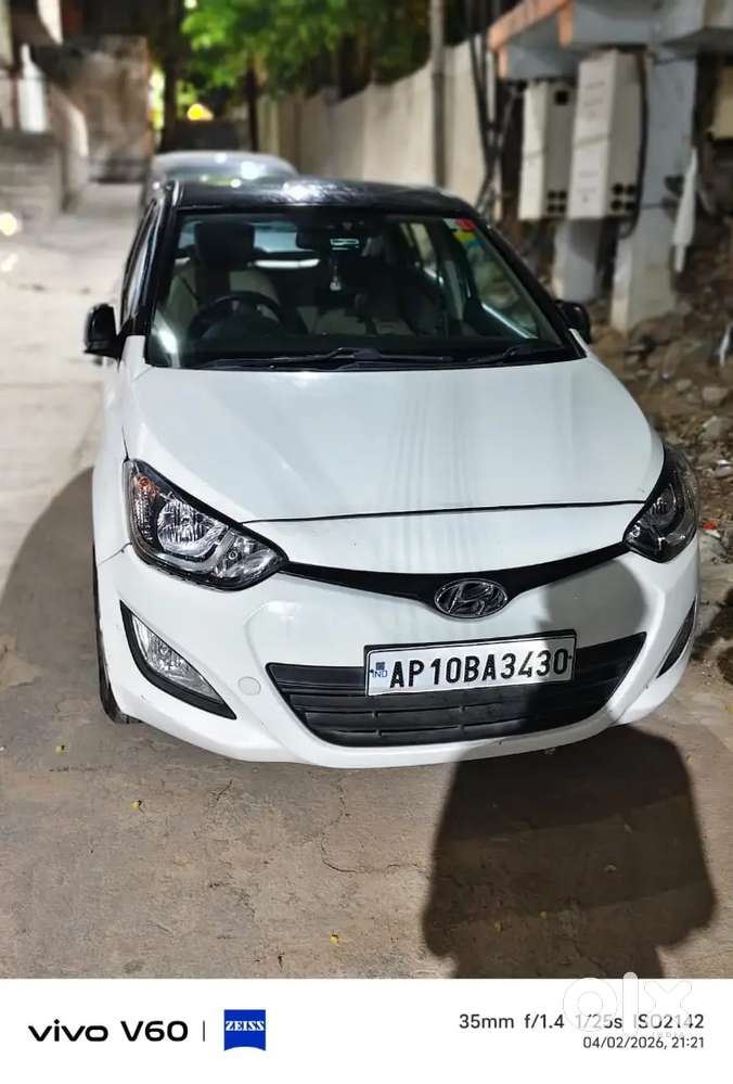 Hyundai I20  49,800 Km  Top Model  Excellent Condition
