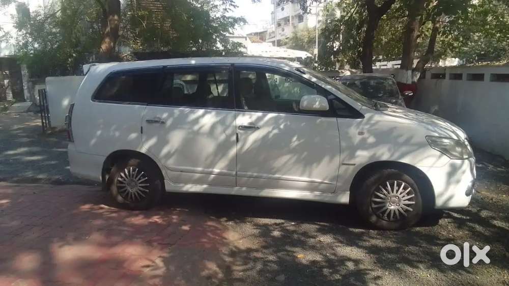 Toyota Innova 2014 Model For Sale