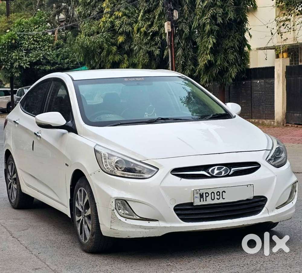 Hyundai Verna Vtvt 1.6 Sx, 2014, Petrol