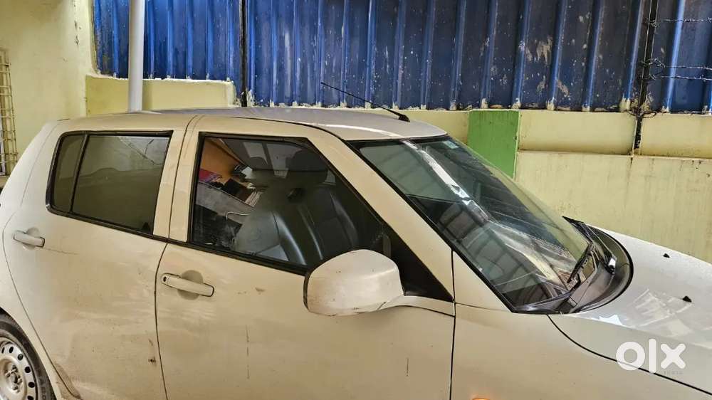 Maruti Suzuki Swift 2010 Petrol 39000 Km Driven