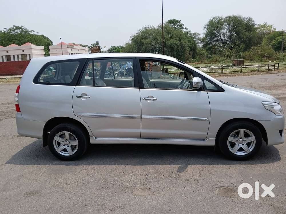 Toyota Innova 2.5 V 7 Str, 2013, Diesel