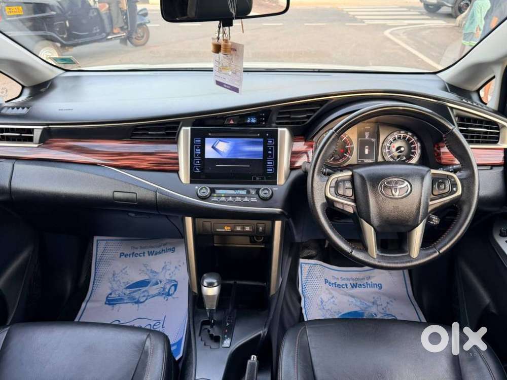 Toyota Innova Crysta 2.8 At Touring Sport, 2017, Diesel